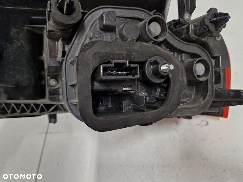 CITROEN C4 CACTUS LIFT LAMPA LEWY TYŁ LEWA TYLNA 9821349980 - 9