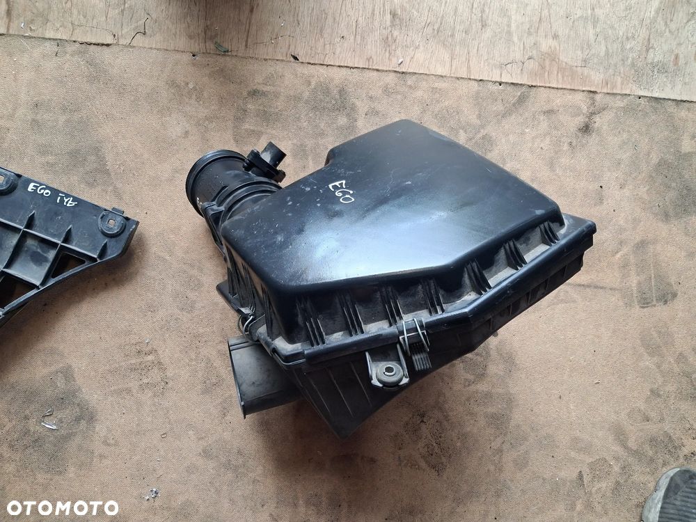 BMW E60 E61 E63 E64 M6 Obudowa filtra filtr powietrza 7521020 4,4 N62B44 BMW Przepływomierz 0280218135 - 4