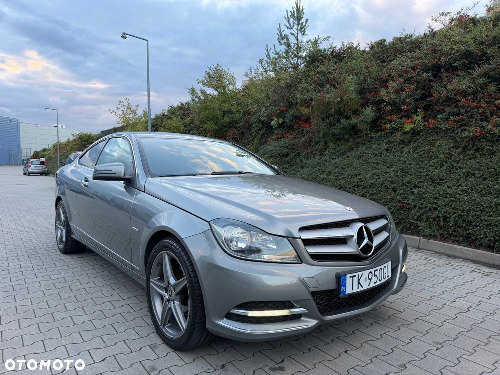 Mercedes-Benz Klasa C 180 BlueEFFICIENCY - 10