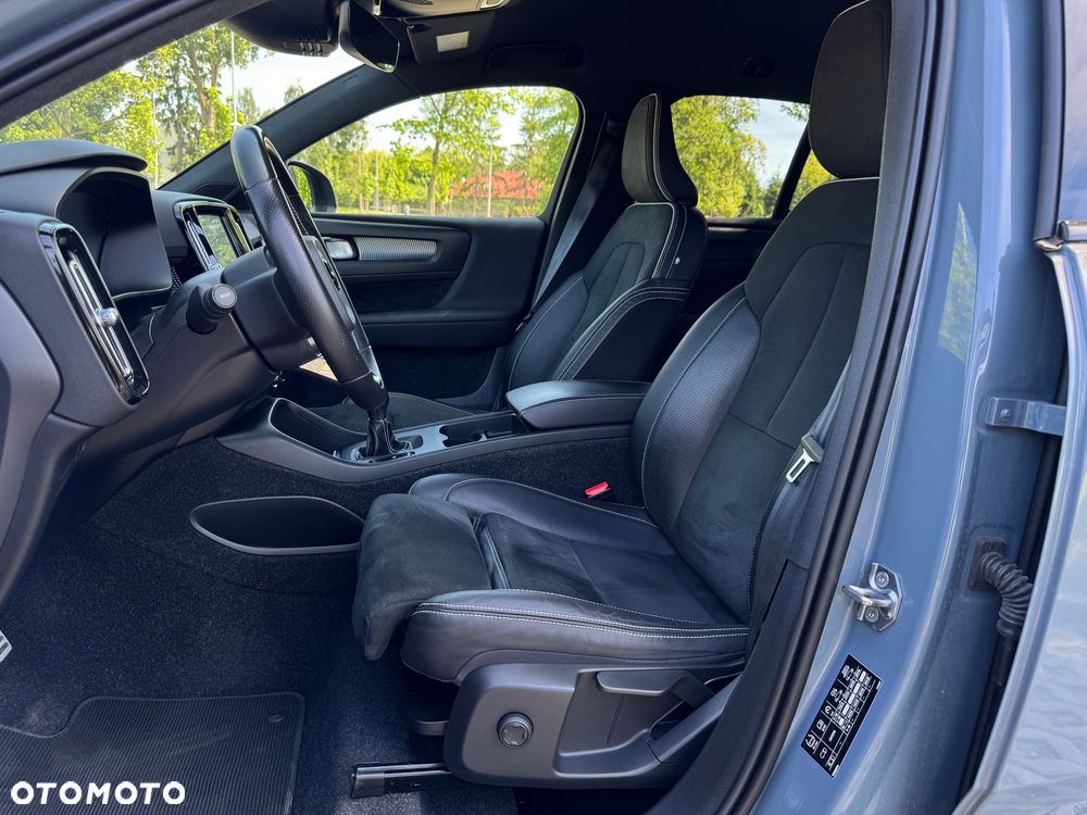Volvo XC 40 D3 SCR R-Design - 19