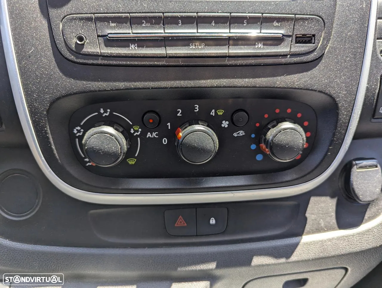 Opel Vivaro 1.6 CDTi L1H1 2.7T - 20