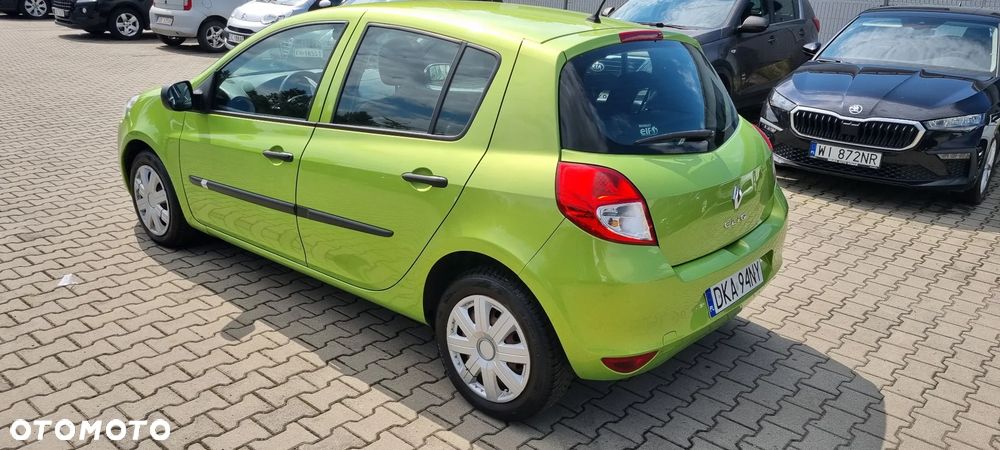 Renault Clio 1.5 dCi Expression - 4