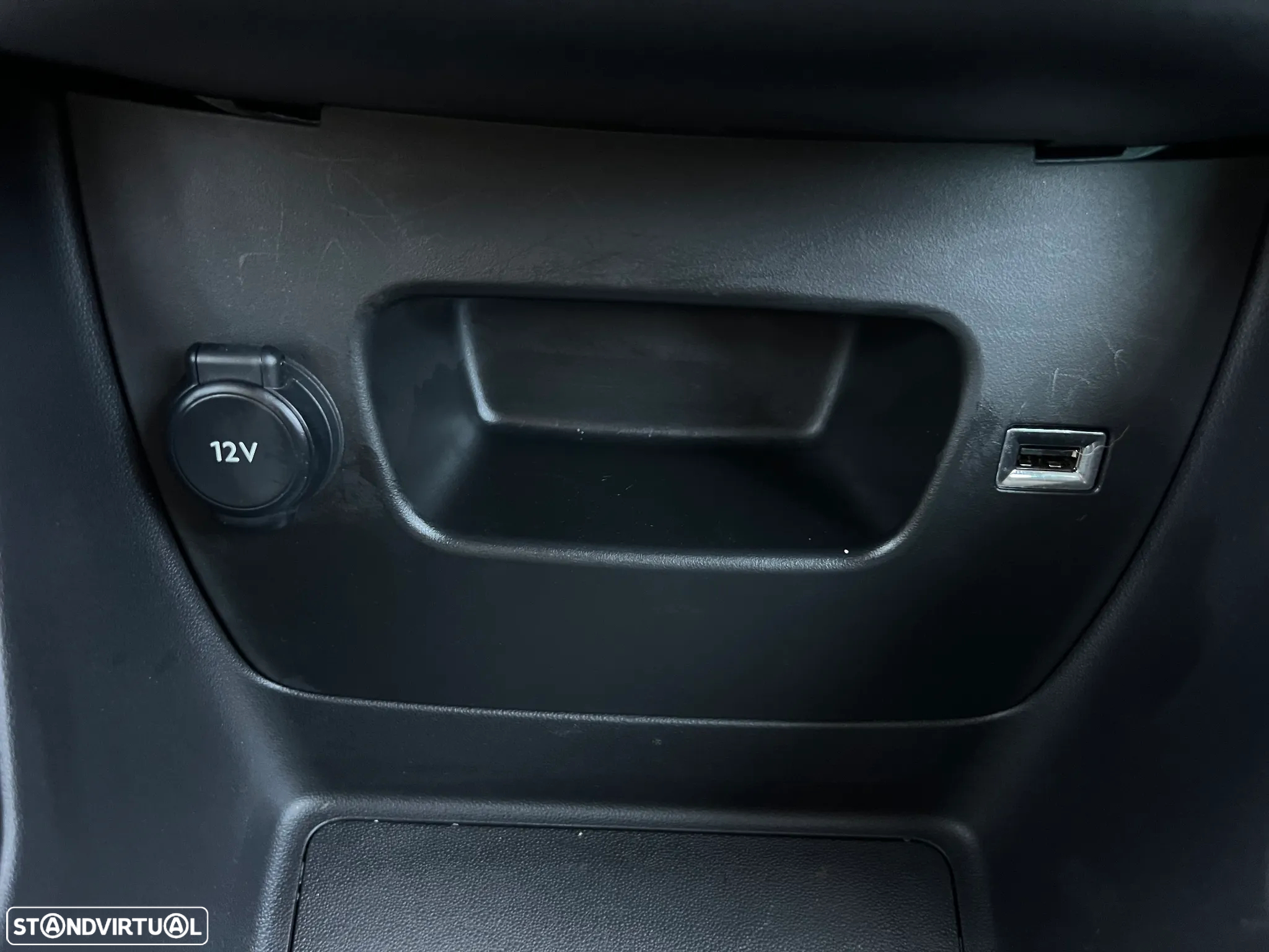 Citroën C3 Aircross 1.2 PureTech Plus - 26