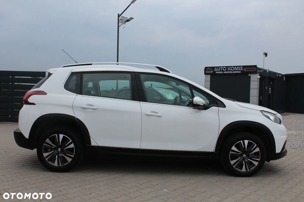 Peugeot 2008 PureTech 110 Stop&Start Allure - 8