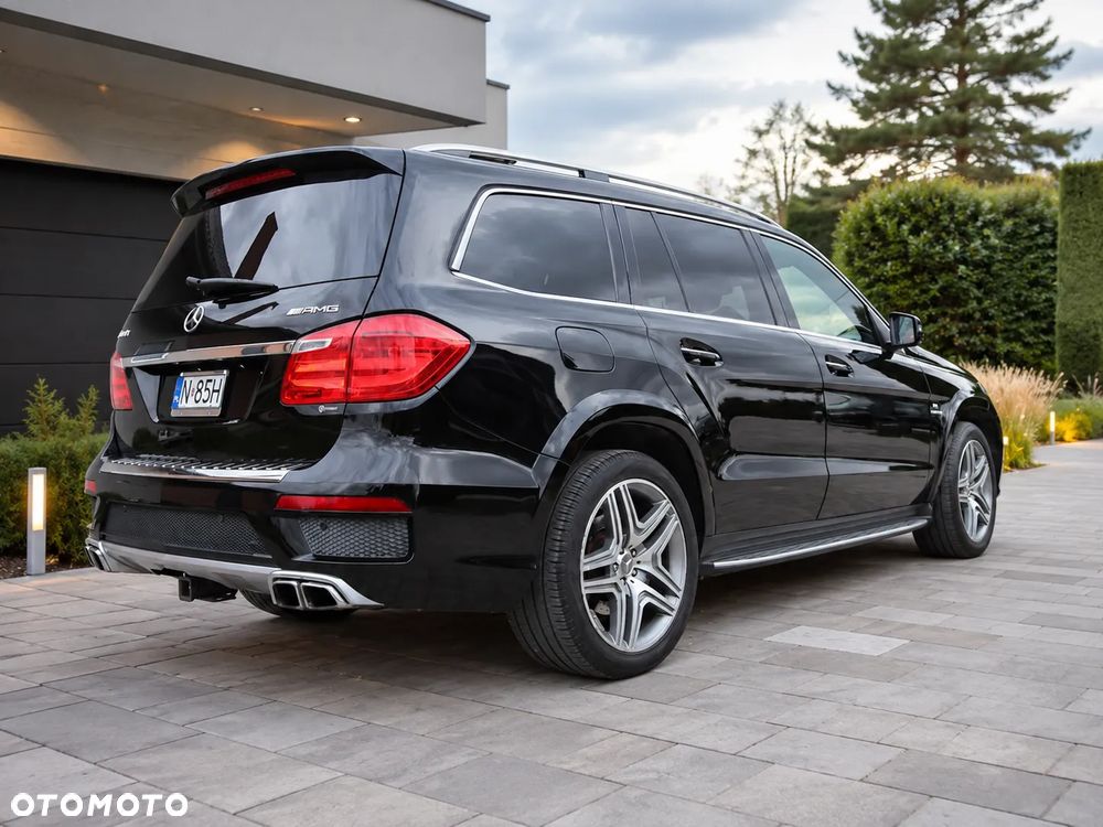Mercedes-Benz GL 63 AMG - 4