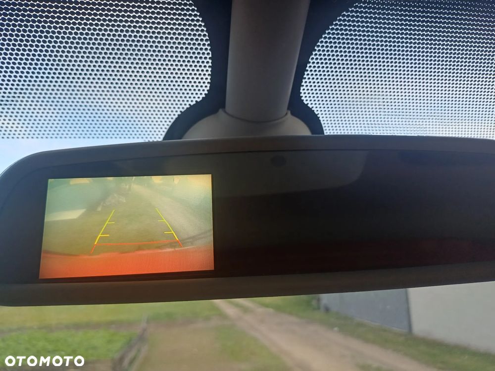 Opel Vivaro - 11