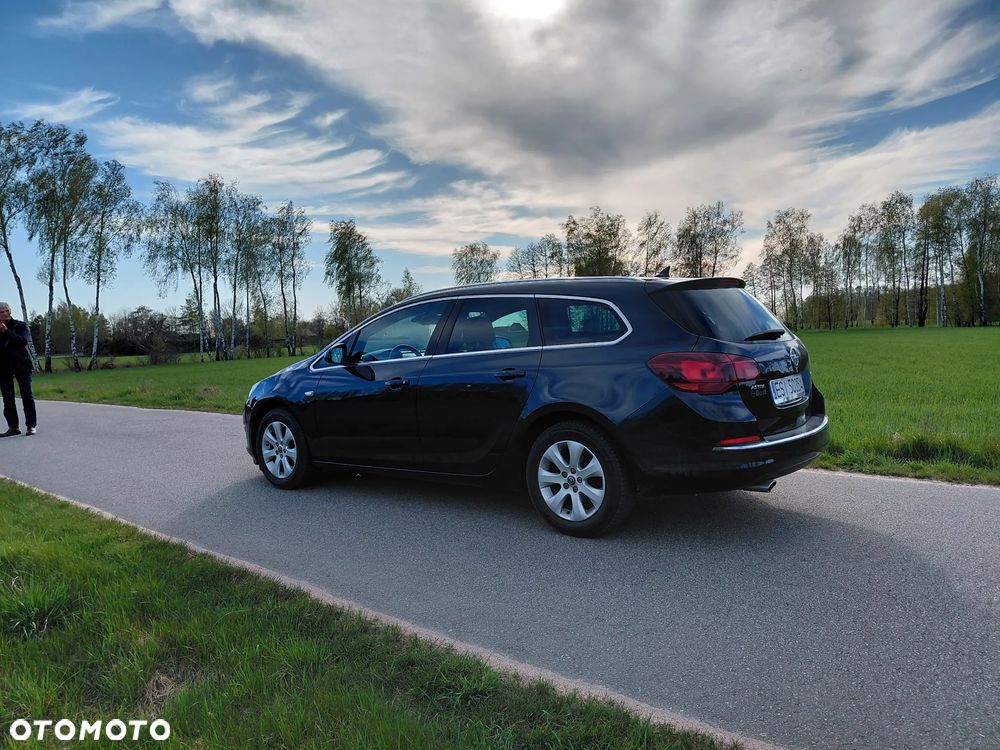 Opel Astra 1.4 T Cosmo - 3