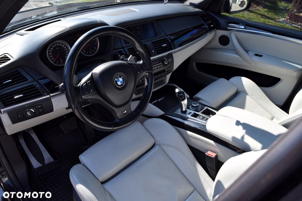 BMW X5 M - 12