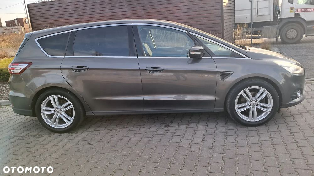 Ford S-Max - 4