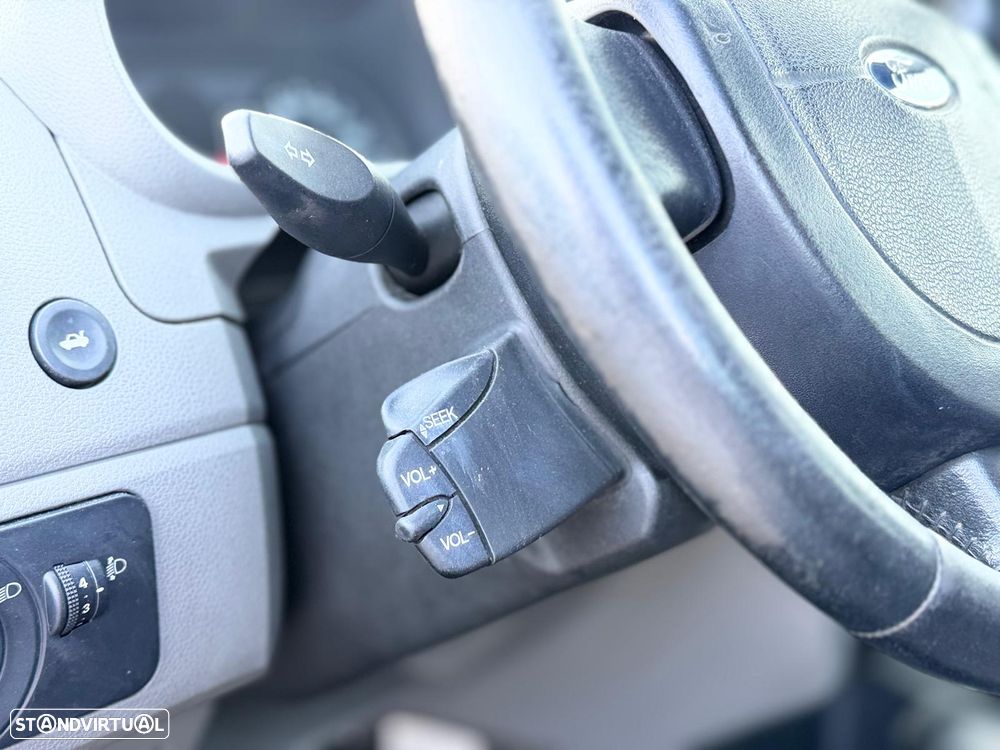 Ford Fusion 1.4 Trend - 24