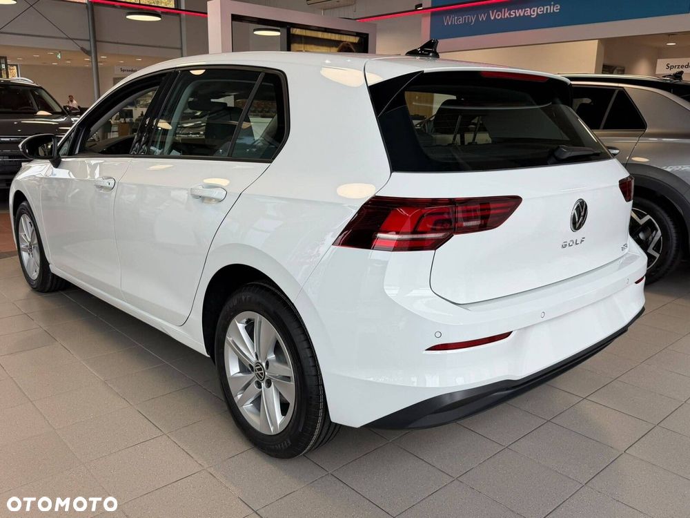 Volkswagen Golf - 4