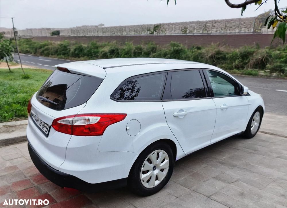 Ford Focus 1.6 TDCi DPF Start-Stopp-System Champions Edition - 3