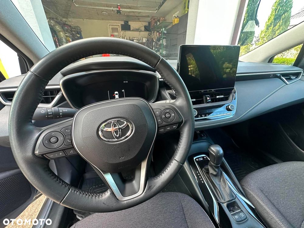 Toyota Corolla 1.8 Hybrid Comfort - 9