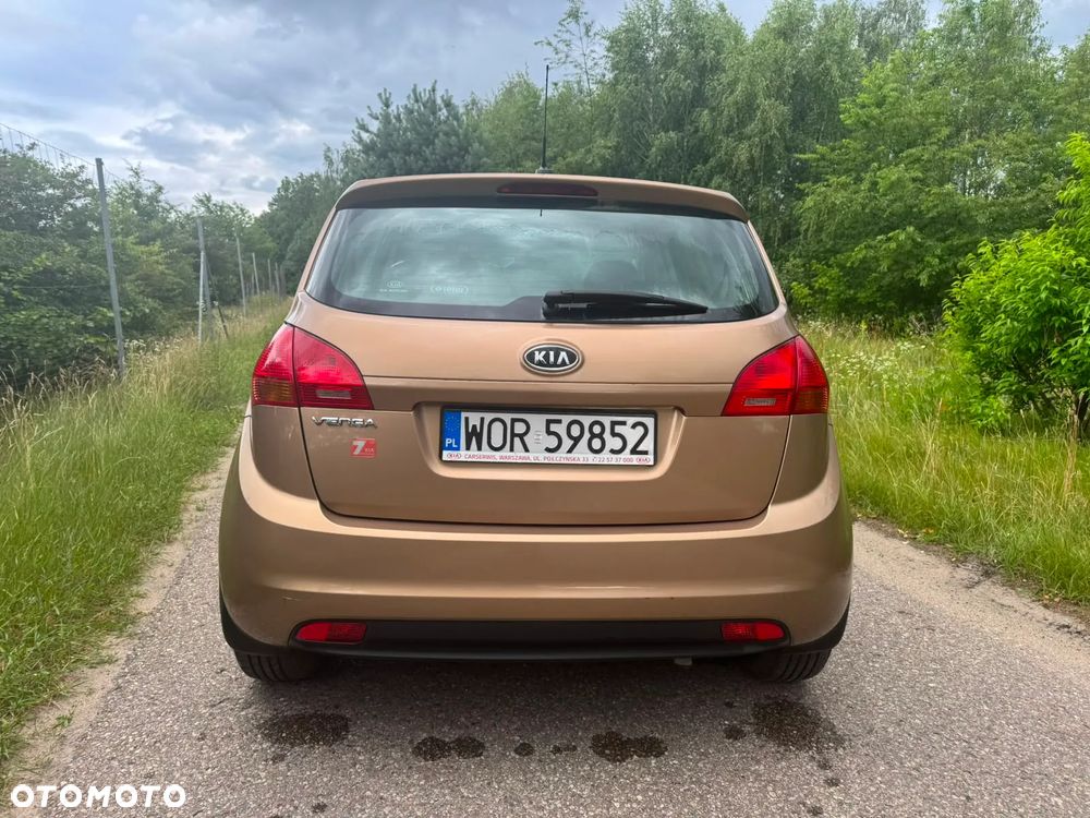 Kia Venga 1.4 M - 4