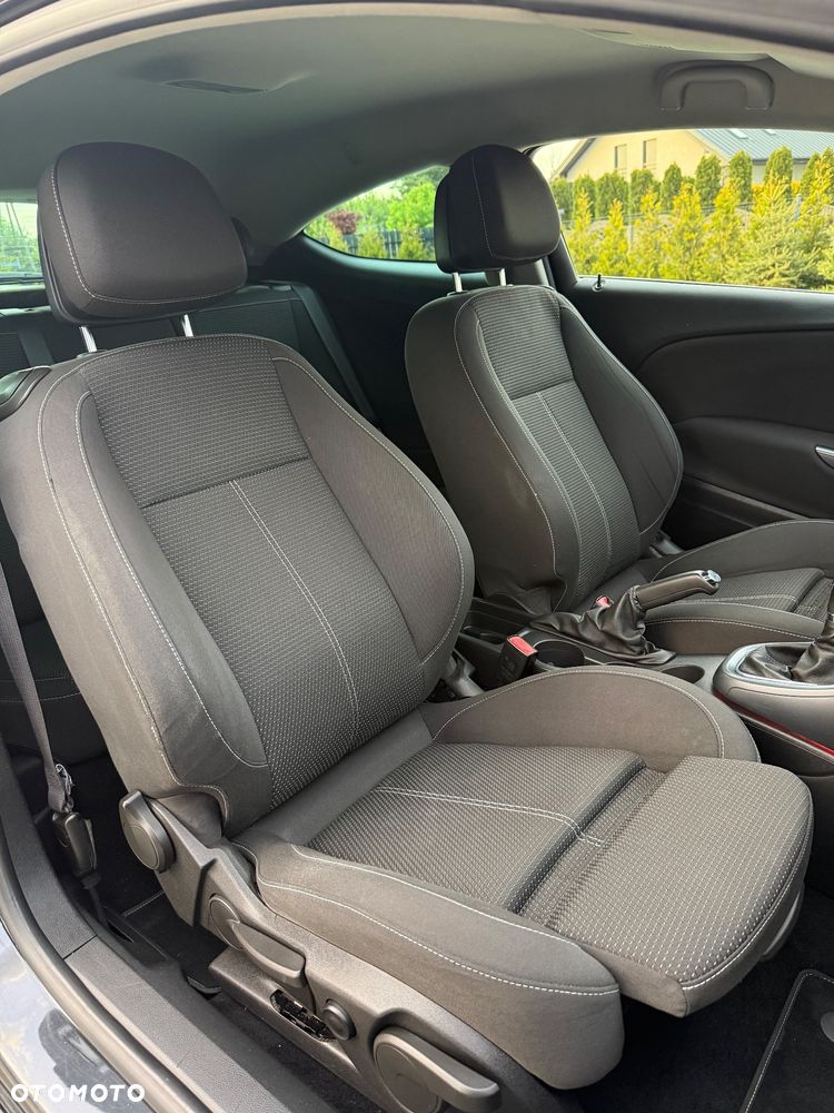 Opel Astra 1.4 Turbo - 19