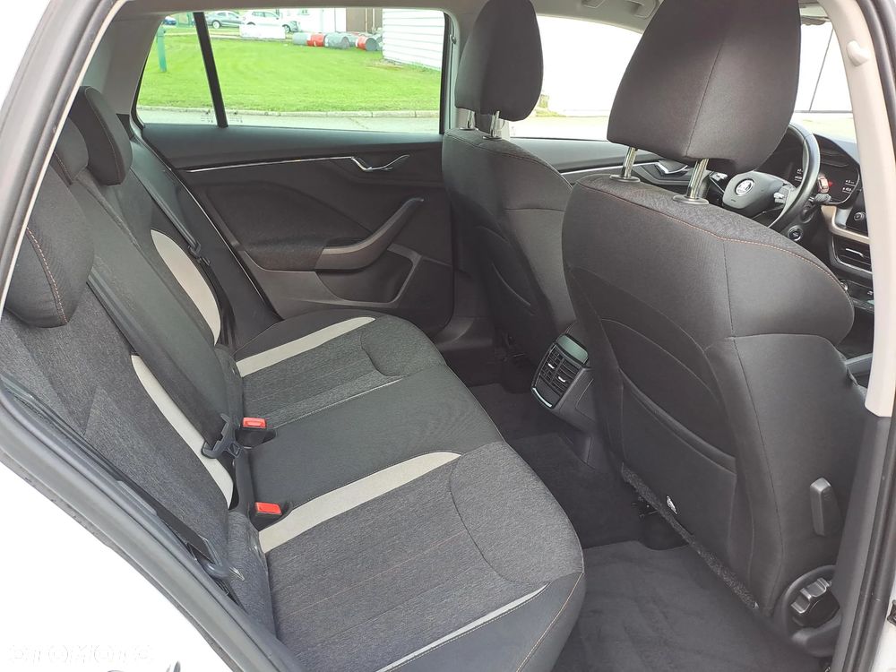 Skoda Scala 1.0 TSI Style - 11