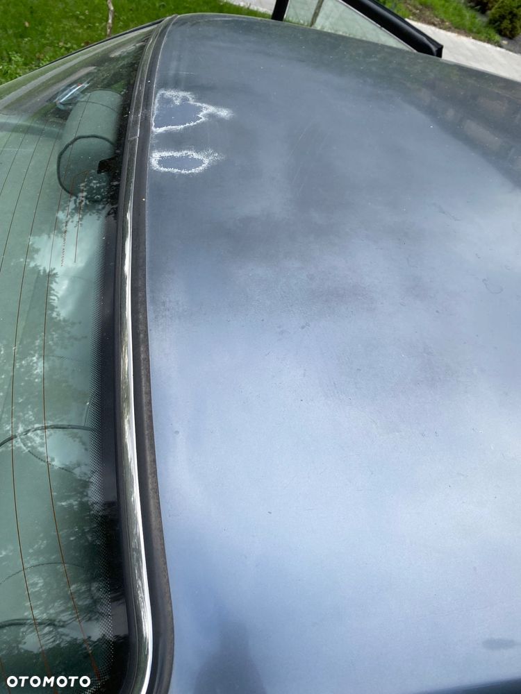 Jaguar Daimler Double Six - 12