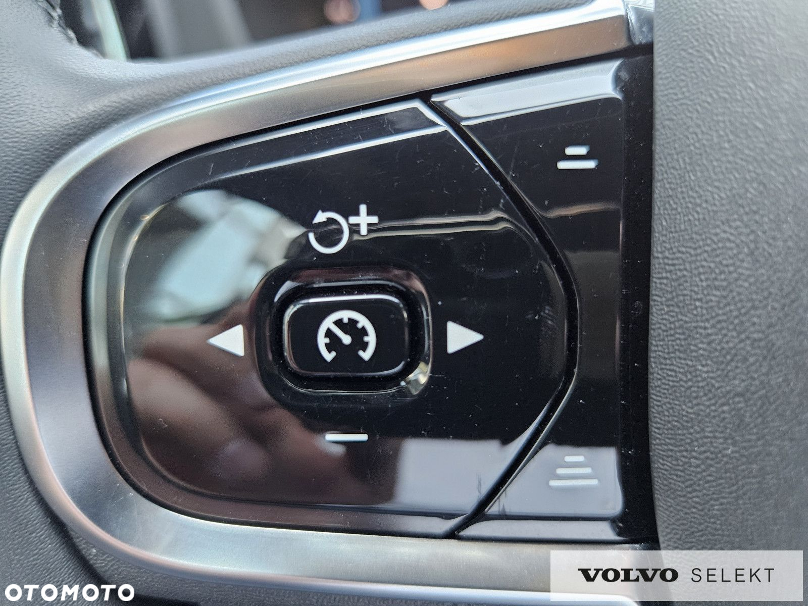 Volvo XC 60 - 25