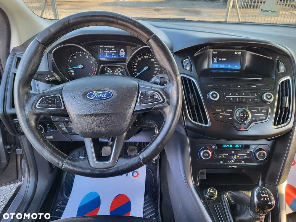 Ford Focus - 15