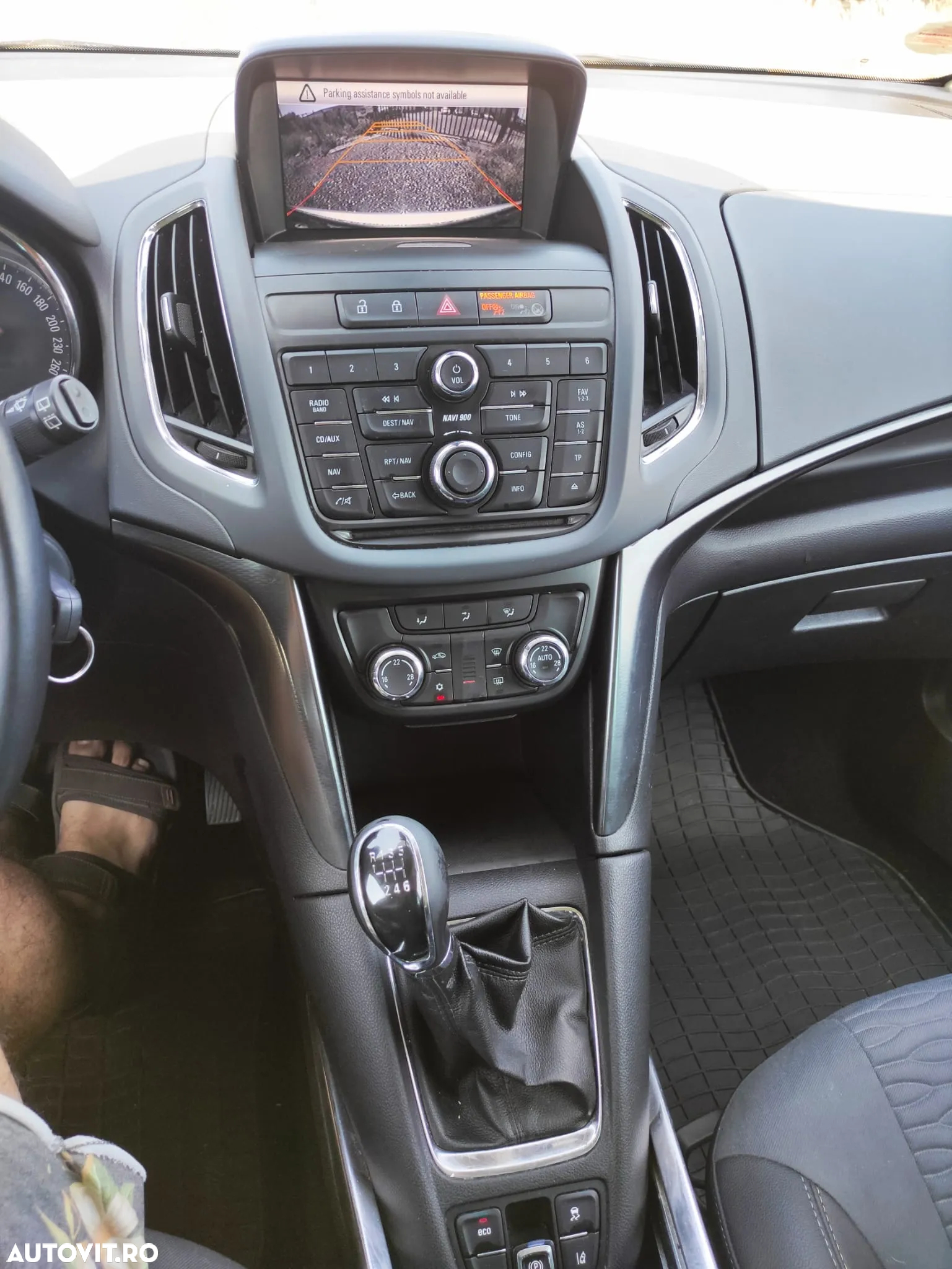 Opel Zafira - 9