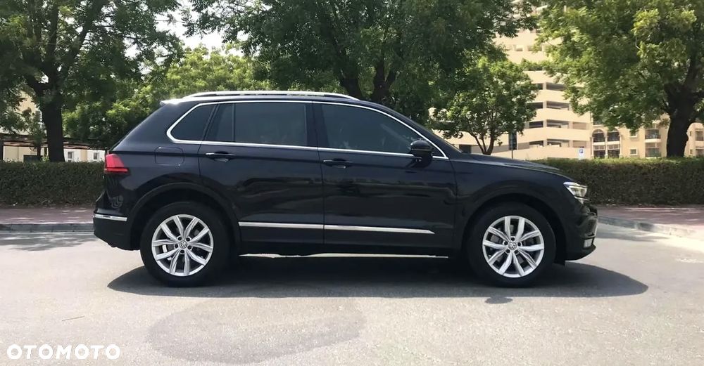 Volkswagen Tiguan - 8