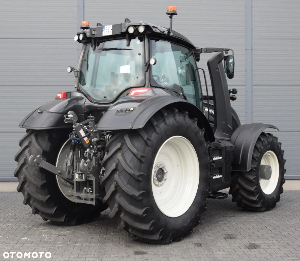 Valtra T 235A - 15