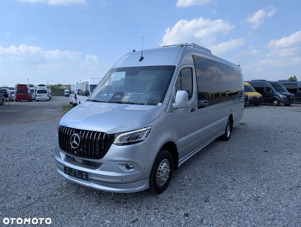 Mercedes-Benz Sprinter 519 - 13