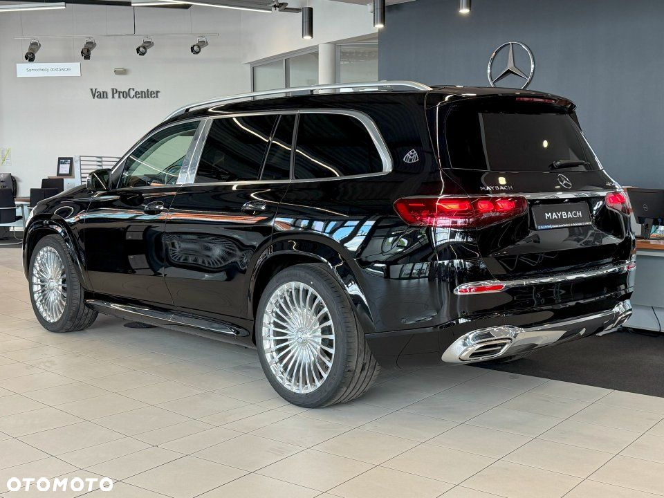 Mercedes-Benz GLS - 3