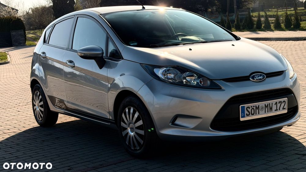 Ford Fiesta 1.25 100 / FX Silver - 1