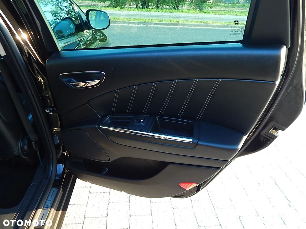Lancia Delta 1.4 MultiAir 16v Platinum - 27