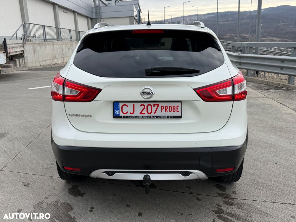 Nissan Qashqai 1.6 DCI 4 x 4 DPF Start/Stop tekna - 4