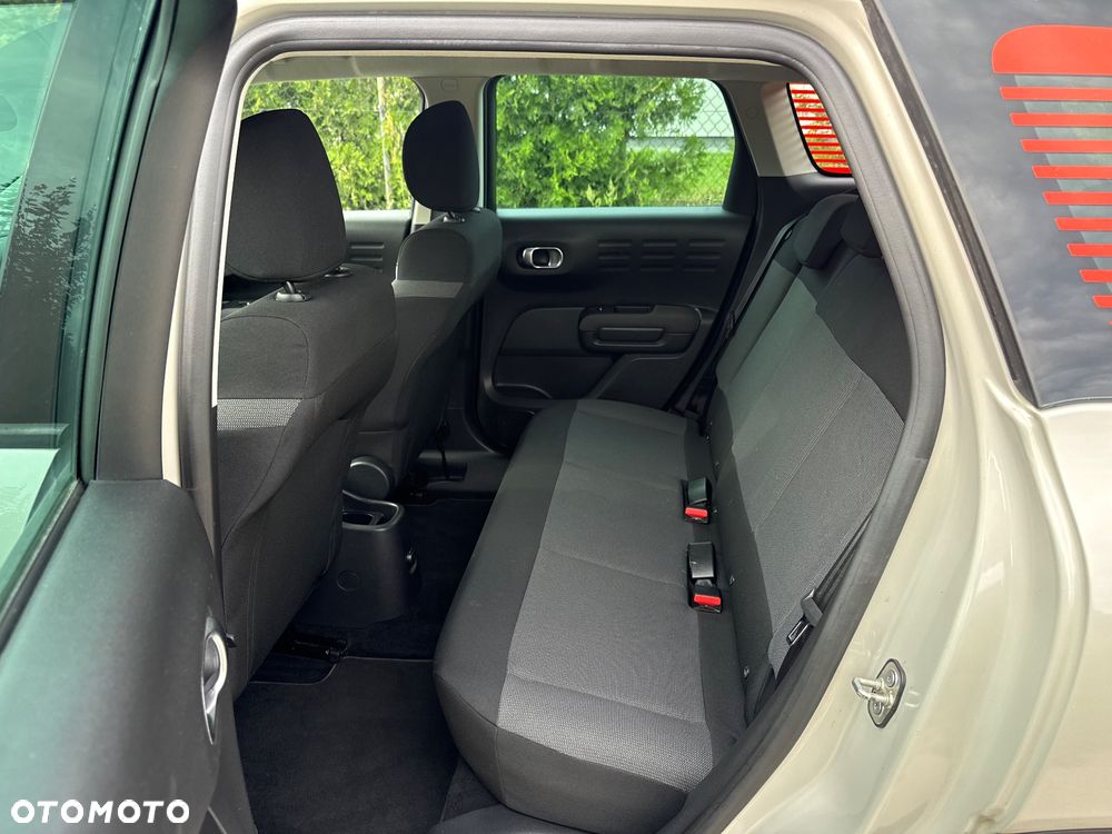 Citroën C3 Aircross 1.6 BlueHDi Shine S&S - 18