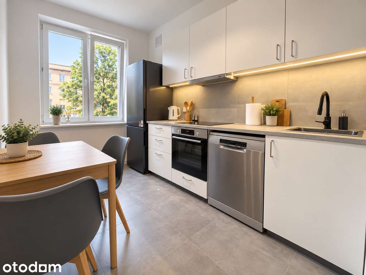 50 m2 | 2 oddzielne pokoje | osobna kuchnia | po remoncie