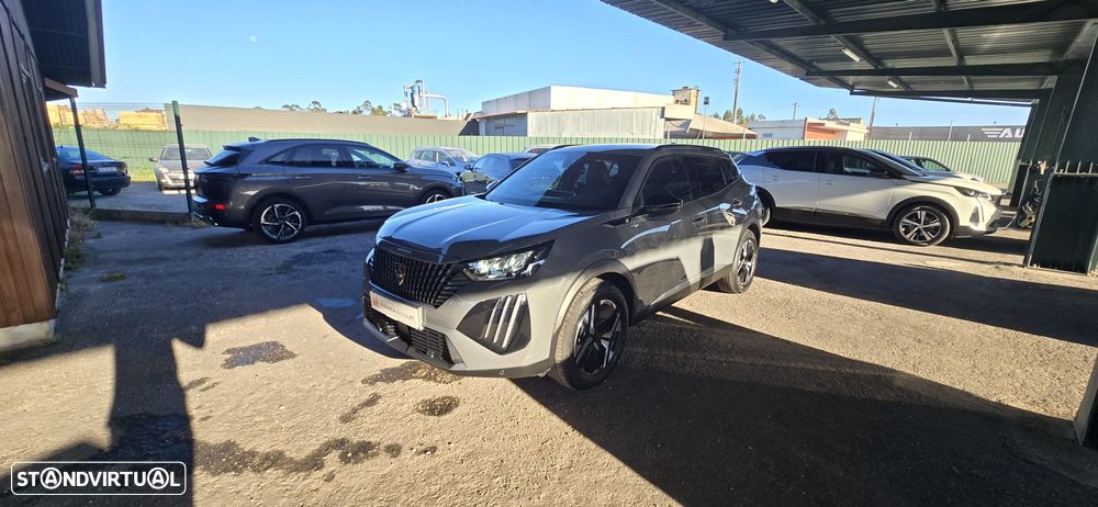 Peugeot e-2008 Allure - 5