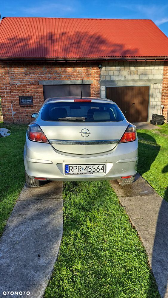 Opel Astra - 4