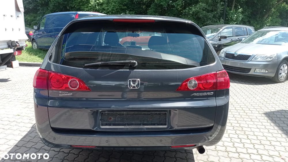 Honda Accord 2.0 i Comfort - 15
