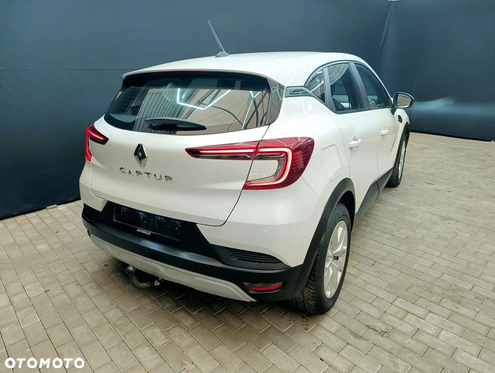 Renault Captur 2022 photo 2