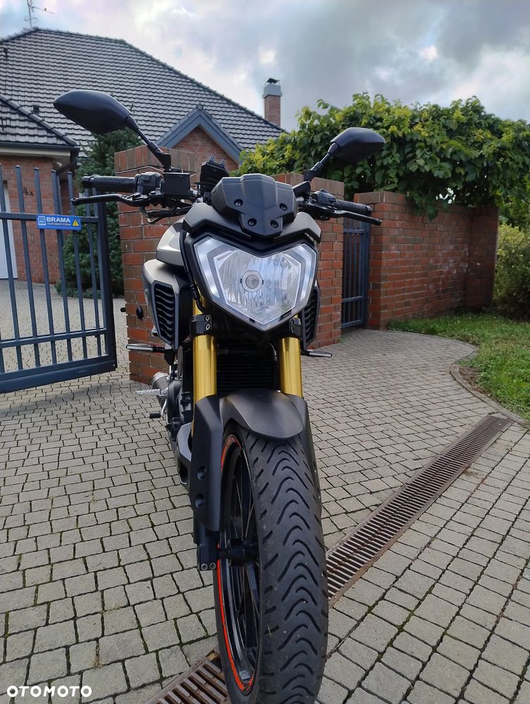 Yamaha MT - 26