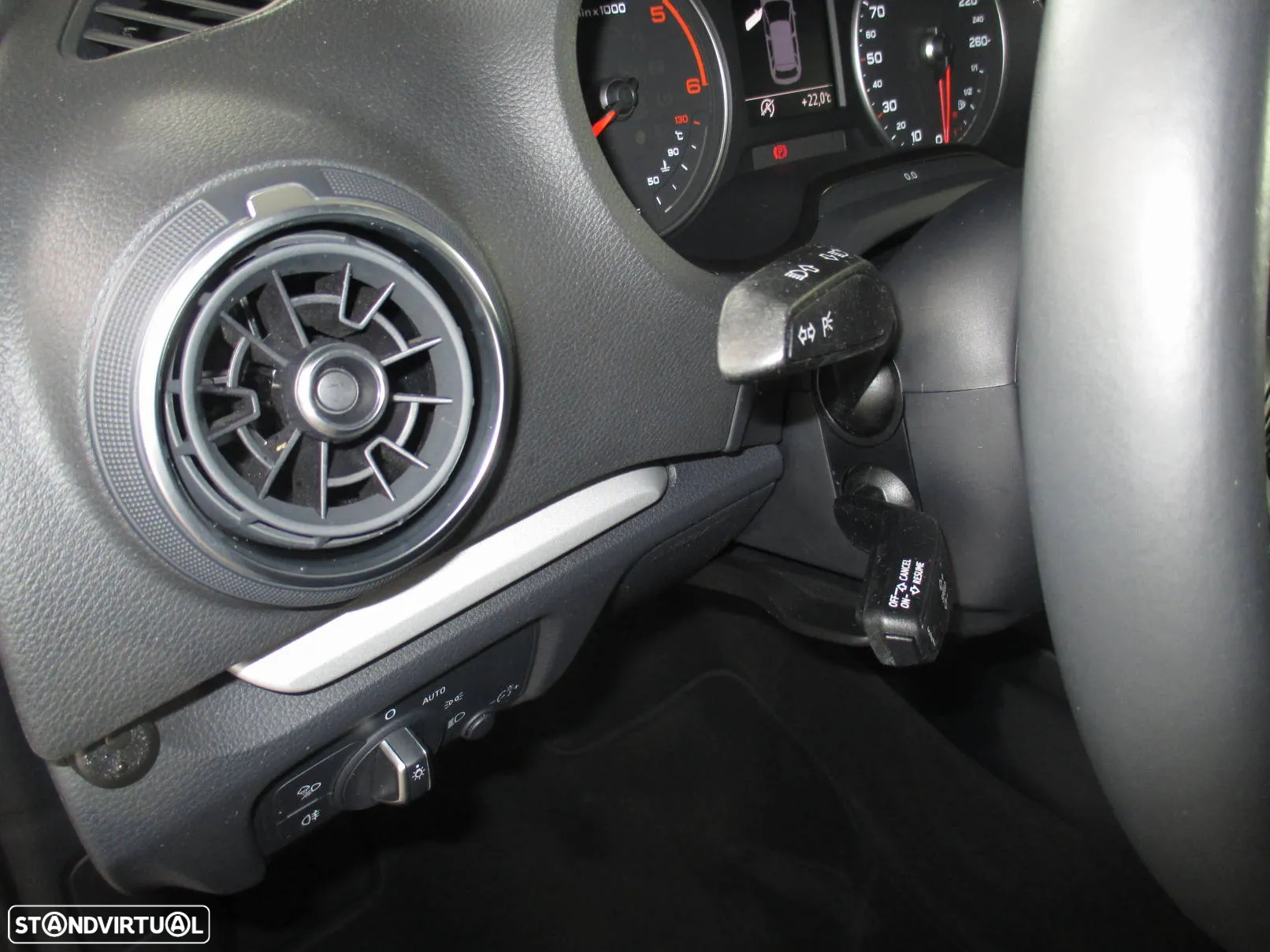 Audi A3 Sportback 30 TDI Design - 11