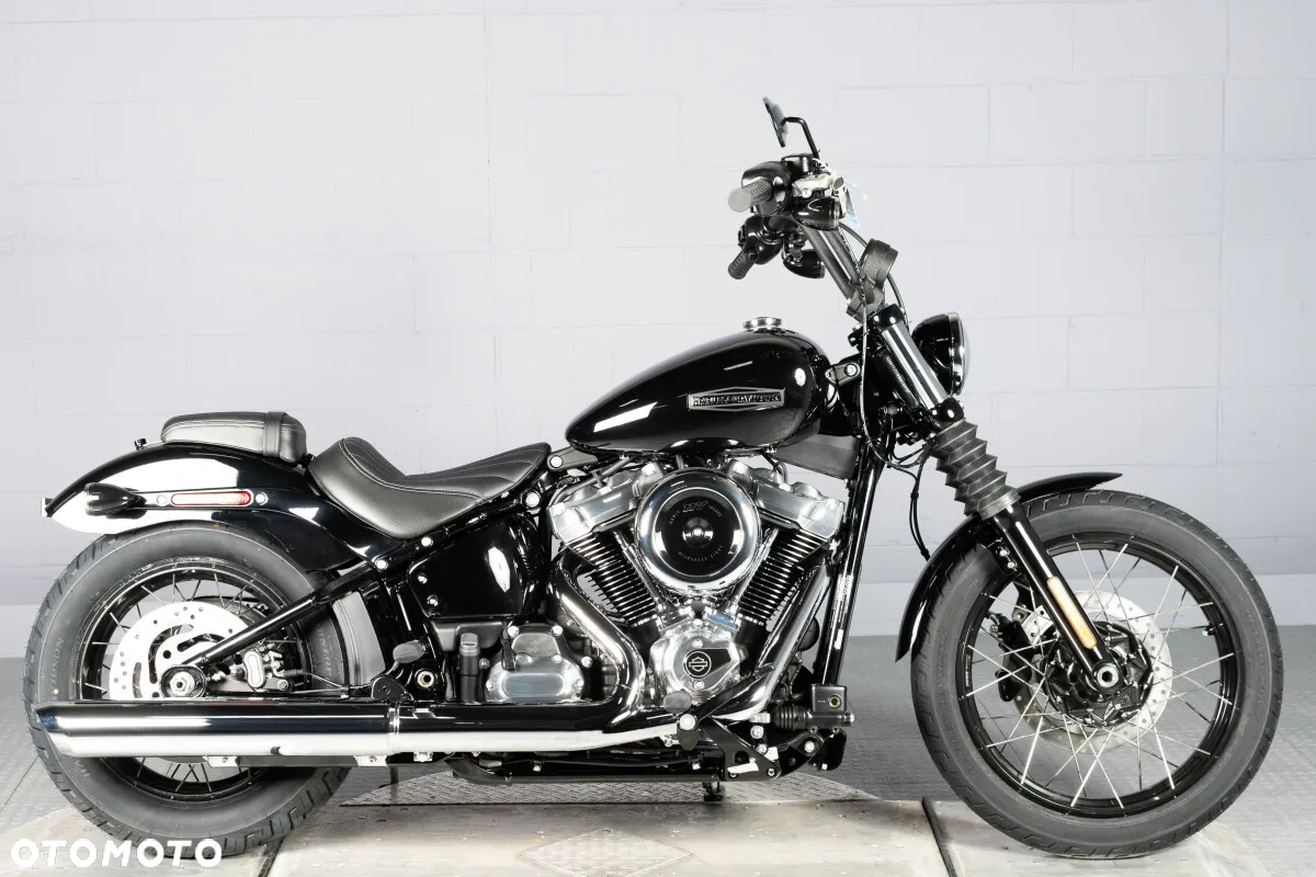 Harley-Davidson Softail - 2
