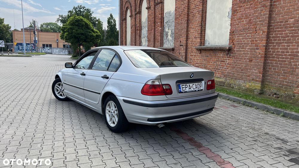 BMW Seria 3 - 4
