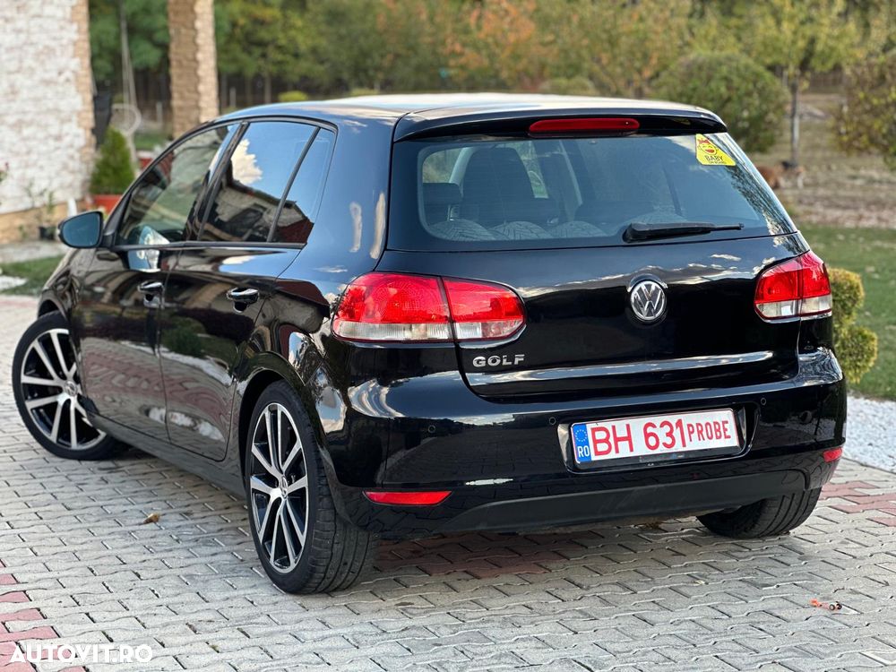 Volkswagen Golf 2009 photo 4