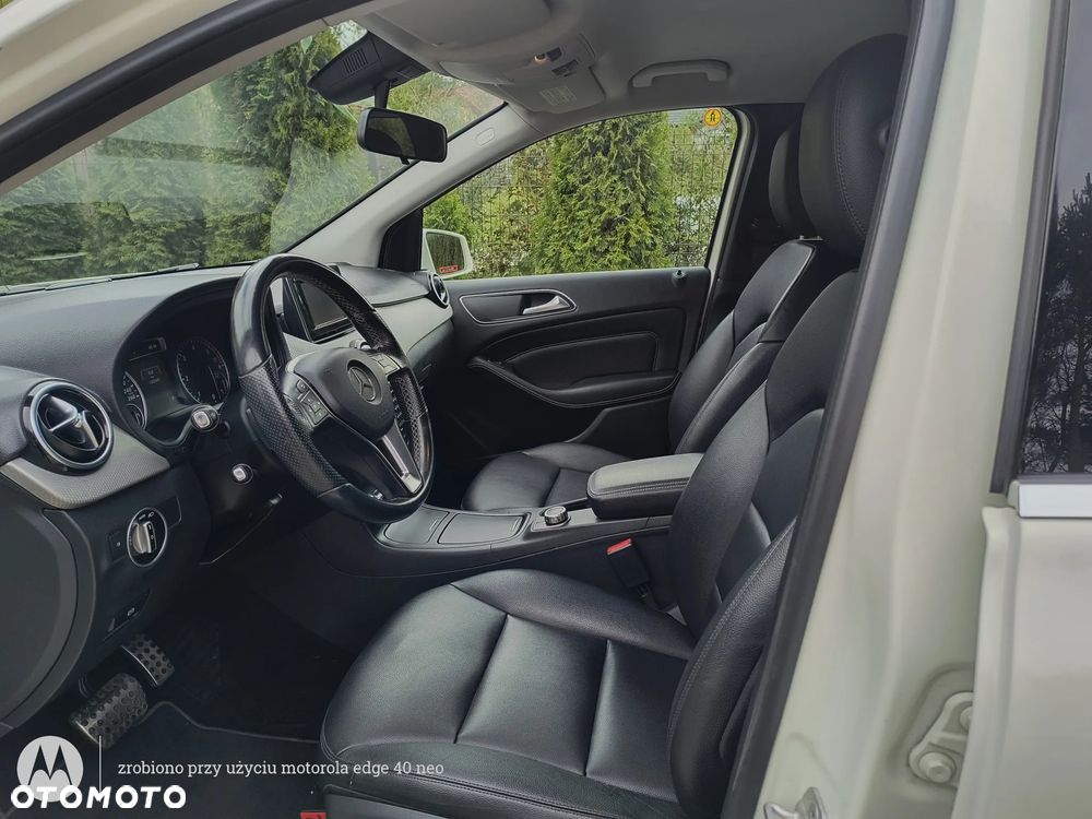 Mercedes-Benz Klasa B - 19