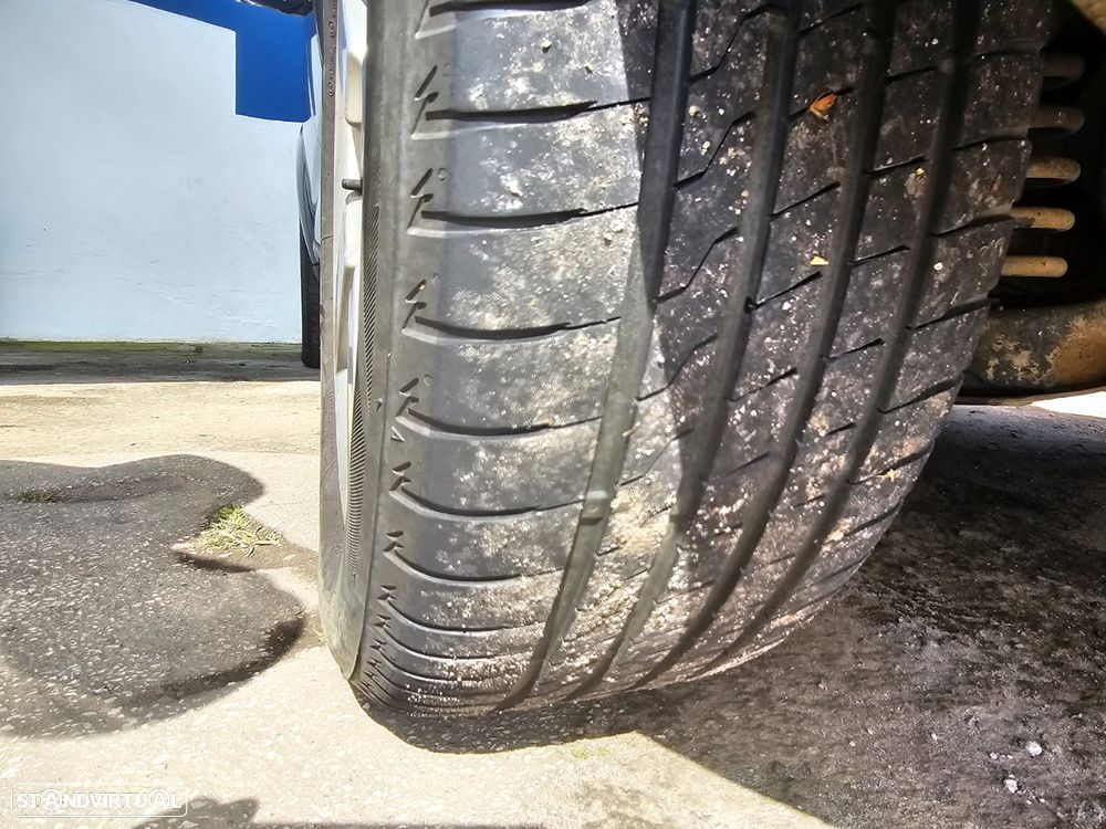 Mitsubishi Outlander 2.0 DI-D Instyle 4WD - 20