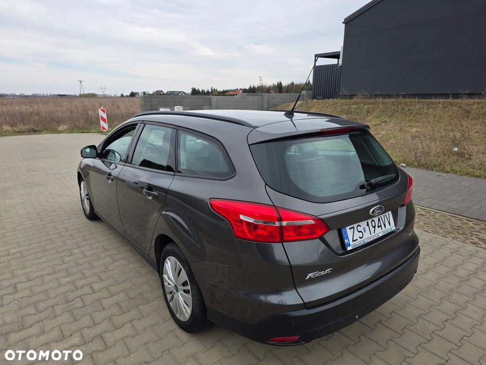 Ford Focus 1.0 EcoBoost Start-Stopp-System COOL&CONNECT - 4