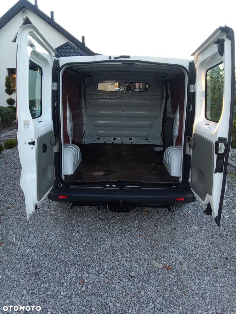 Renault Trafic - 17