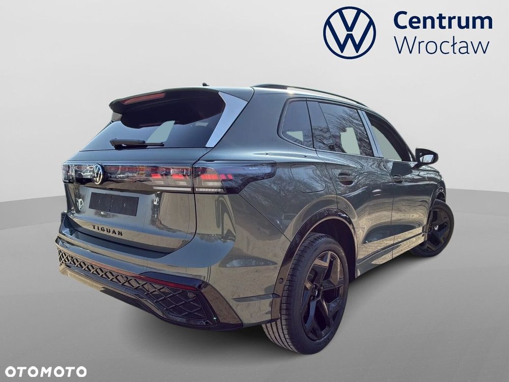 Volkswagen Tiguan - 3