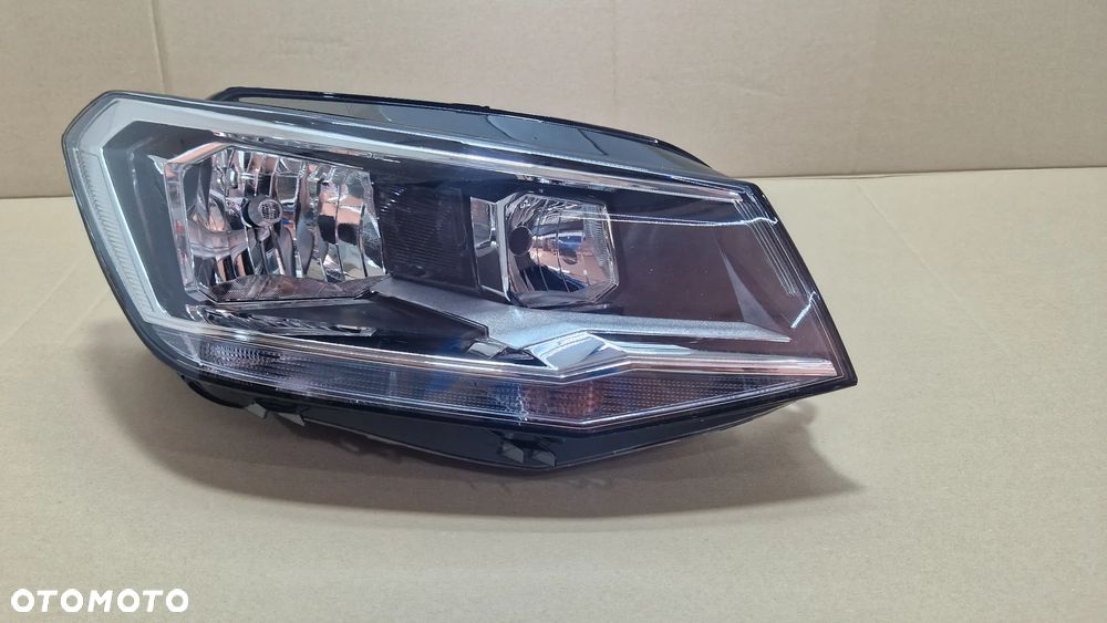 VW CADDY 4 IV 15- LAMPA PRZEDNIA PRZÓD PRAWA - 1