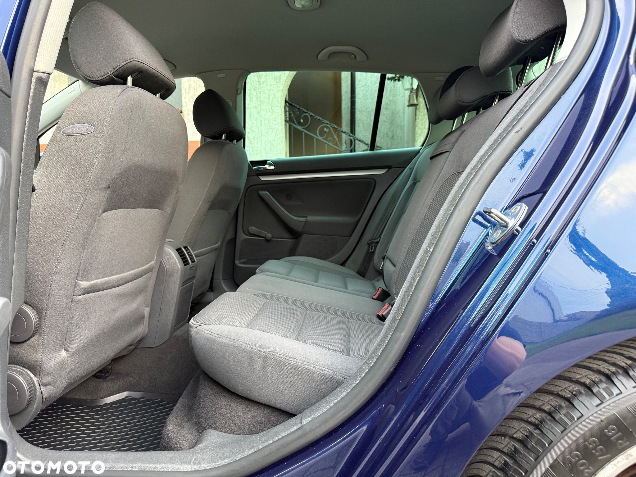 Volkswagen Golf 1.6 Comfortline - 19