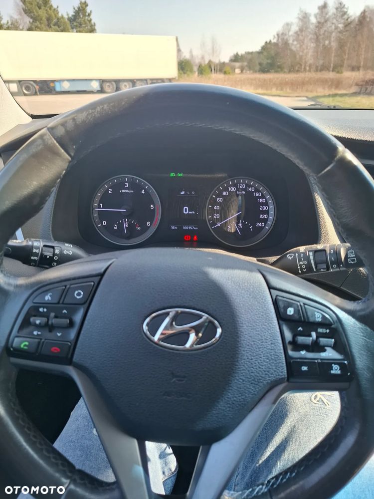 Hyundai Tucson 1.7 CRDI BlueDrive Comfort 2WD - 6